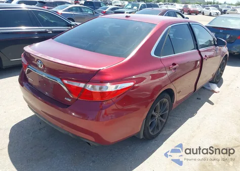 2015 Toyota Camry Xse z USA, uszkodzony, nr VIN 4T1BF1FK7FU926382